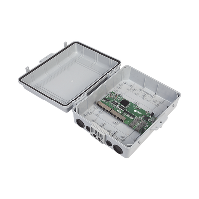 Switch WISP/FTTx con 7 puertos PoE inverso de 24V Pasivo (PoE in), 1 puerto PoE out de 24V + 2 SFP, Integrado con Gabine