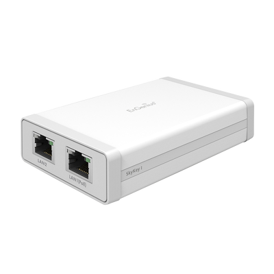 Controlador de red local con gestión en la nube/ Soporta hasta 100 puntos de Acceso EnGenius/ Soporta PoE 802.3 af/ Plat